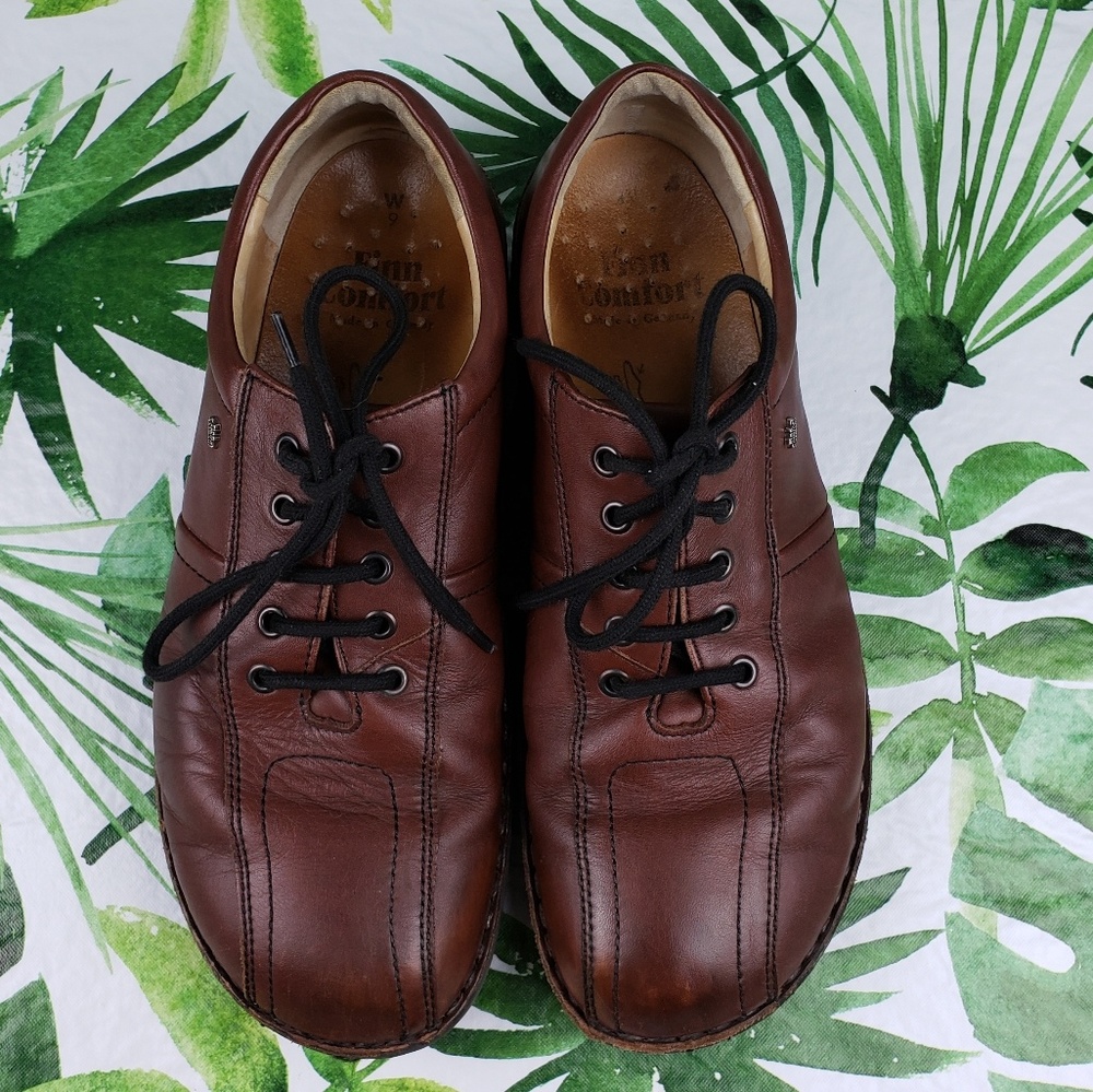 493TST  Finn Comfort Dijon Lace-Up Oxford in Teak …